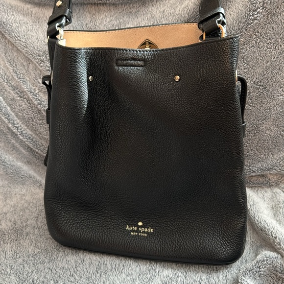 Kate spade bucket bag - Picture 2 of 8